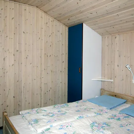 Hébergement de vacances 6 Person In *